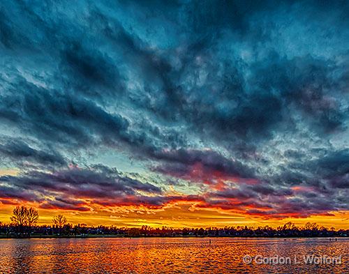 Rideau Canal Sunset_P1220155-7.jpg - Photographed along the Rideau Canal Waterway at Smiths Falls, Ontario, Canada.